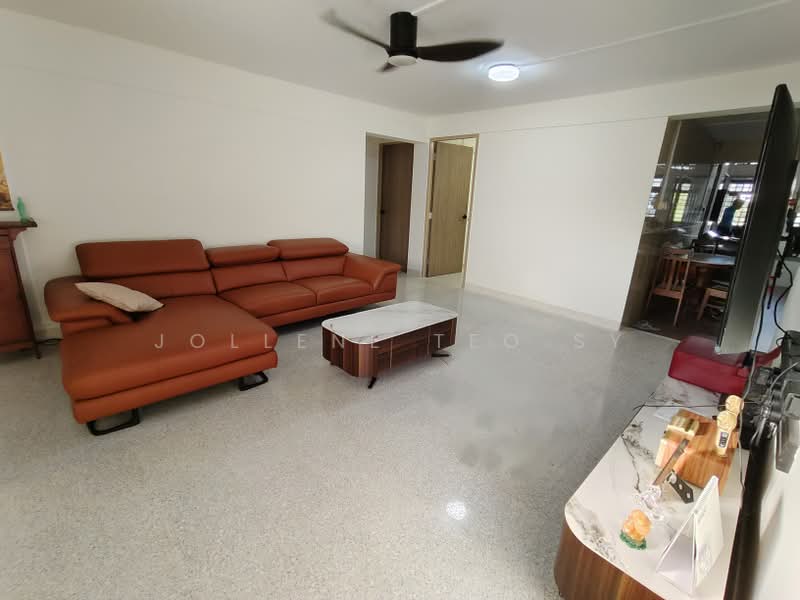 44 Sims Drive, 44 Sims Drive, Room Rental, 150 sqft, HDB Flat For Rent, by Jollene Teo SY, 500185795 - Living Room - PropertyGuru.com.sg