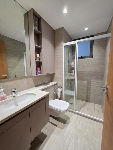 Rivercove Residences EC, 22 Anchorvale Ln, 4 Bedrooms, 1,163 sqft, Condominium For Sale, by Angela Lee, 500185796 - Bathroom - PropertyGuru.com.sg