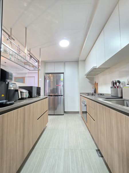 Rivercove Residences EC, 22 Anchorvale Ln, 4 Bedrooms, 1,163 sqft, Condominium For Sale, by Angela Lee, 500185796 - Kitchen - PropertyGuru.com.sg