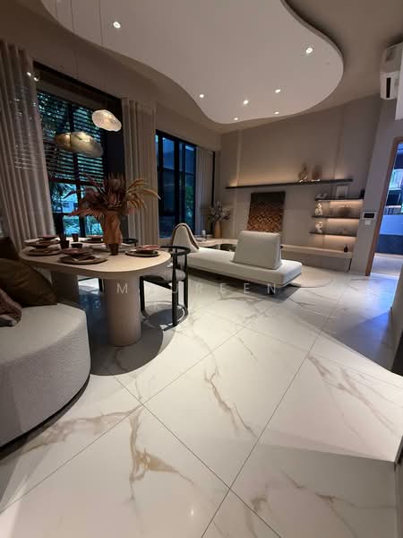 The Hillshore, 292 Pasir Panjang Rd, 3 Bedrooms, 105,501 sqft, Condominium For Sale, by Maureen Kang, 500185823 - Living Room - PropertyGuru.com.sg