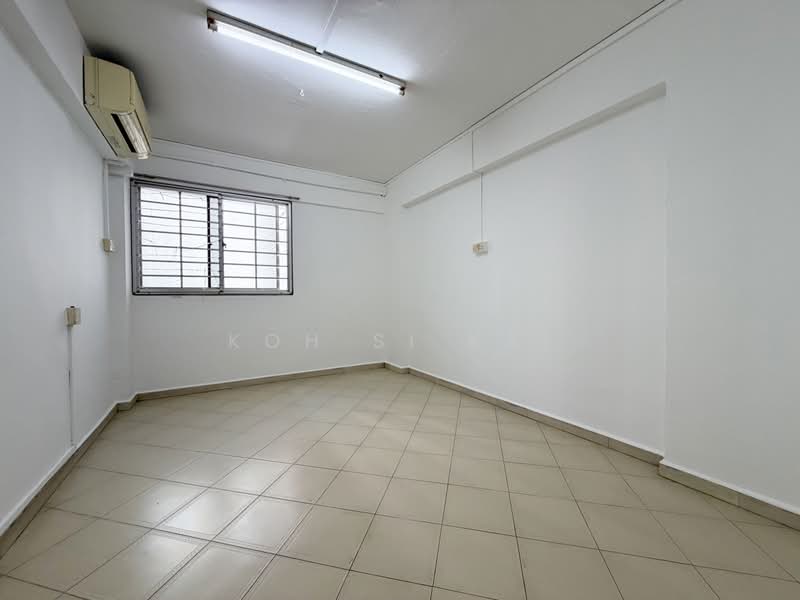 675 Hougang Avenue 8, 675 Hougang Avenue 8, 3 Bedrooms, 904 sqft, HDB Flat For Sale, by KOH SI KAI, 500185825 - Interior - PropertyGuru.com.sg