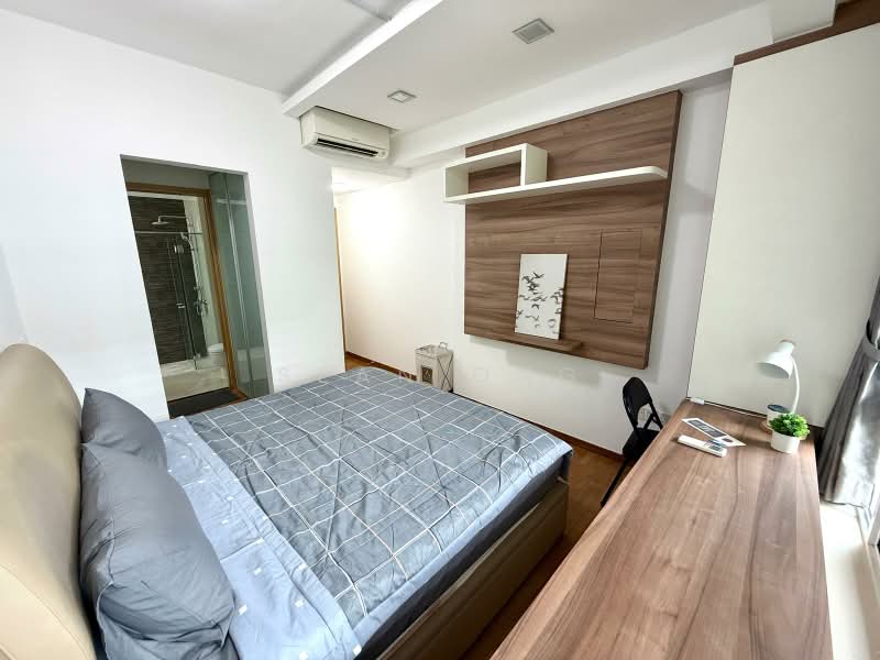 Luxe Ville, 338 Pasir Panjang Road, Room Rental, 150 sqft, Condominium For Rent, by Sean Ong, 500185830 - Bedroom - PropertyGuru.com.sg