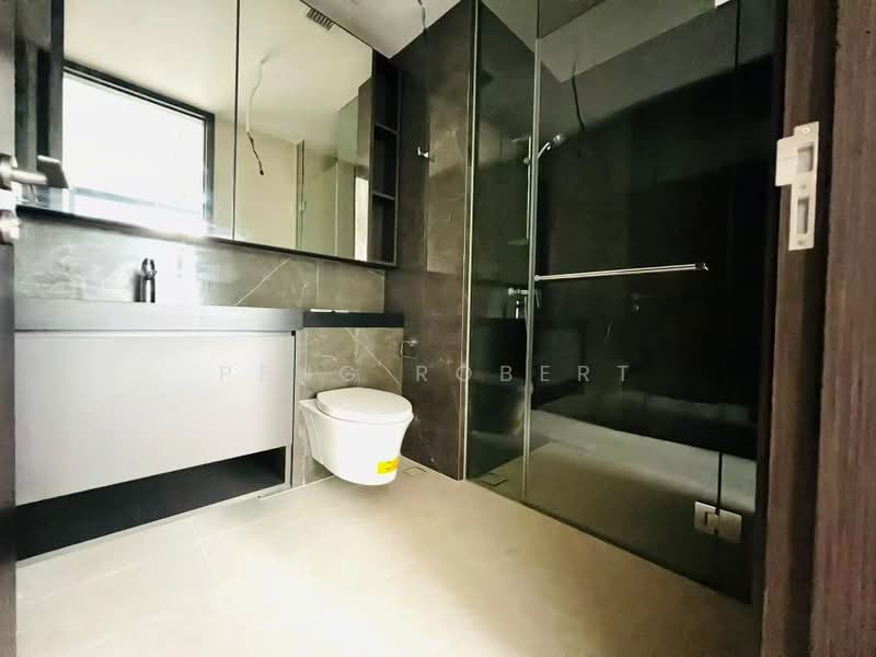 Parc Clematis, 8 Jalan Lempeng, 2 Bedrooms, 721 sqft, Condominium For Sale, by Peng Robert, 500185849 - Bathroom - PropertyGuru.com.sg