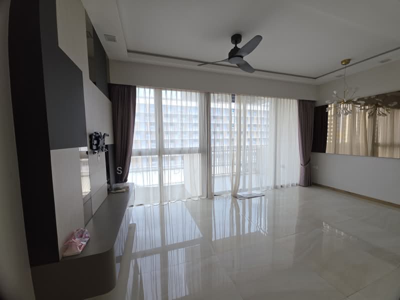 The Vales, 83 Anchorvale Crescent, 3 Bedrooms, 1,044 sqft, Condominium For Sale, by Sandy Koh, 500185851 - Living Room - PropertyGuru.com.sg