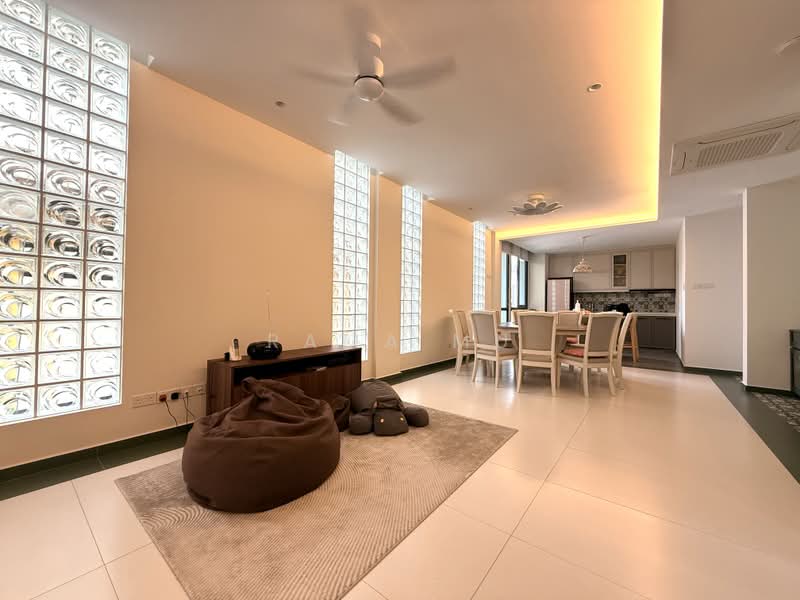 Modern 3.5+ basement Sty Corner-T @ Teacher's Housing Estate Upp Thomson Springleaf Lentor CHIJ D26, , 7 Bedrooms, 5,468 sqft, Corner Terrace For Sale, by Rama Mu, 500185852 - Living Room - PropertyGuru.com.sg