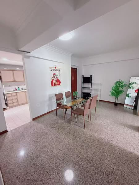 Le Wilkie, 68 Wilkie Road, Room Rental, 100 sqft, Condominium For Rent, by Ling, 500185853 - Kitchen - PropertyGuru.com.sg