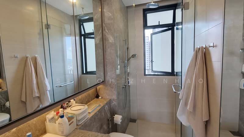 Highline Residences, 9 Kim Tian Road, 3 Bedrooms, 915 sqft, Condominium For Sale, by Jose Loh Zhenhao, 500185866 - Bathroom - PropertyGuru.com.sg