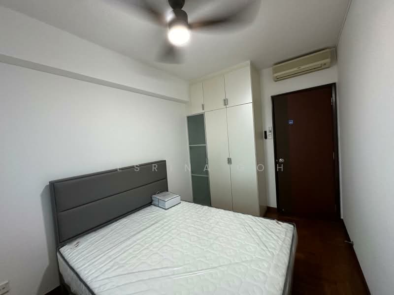 The Warren, 39 Choa Chu Kang Loop, 2 Bedrooms, 1,055 sqft, Apartment For Rent, by Desrina Goh, 500185872 - Bedroom - PropertyGuru.com.sg