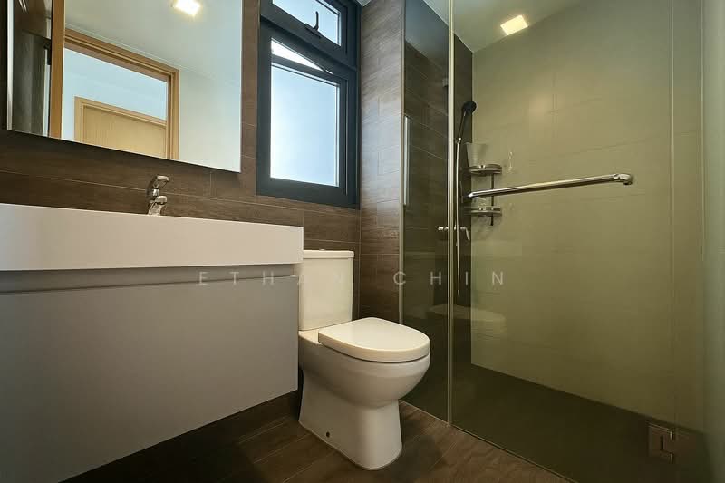 River Isles, 68 Edgedale Plains, 3 Bedrooms, 1,647 sqft, Condominium For Rent, by Ethan Chin, 500185882 - Bathroom - PropertyGuru.com.sg