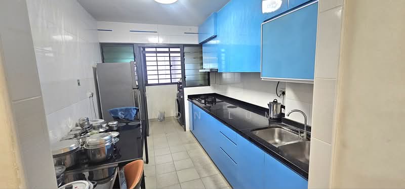 697A Jurong West Central 3, 697A Jurong West Central 3, 3 Bedrooms, 1,001 sqft, HDB Flat For Sale, by Simon Lum, 500185885 - Kitchen - PropertyGuru.com.sg