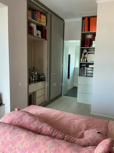 Regency Suites, 36 Kim Tian Road, 3 Bedrooms, 1,421 sqft, Apartment For Sale, by Rickson Ong, 500185892 - Bedroom - PropertyGuru.com.sg