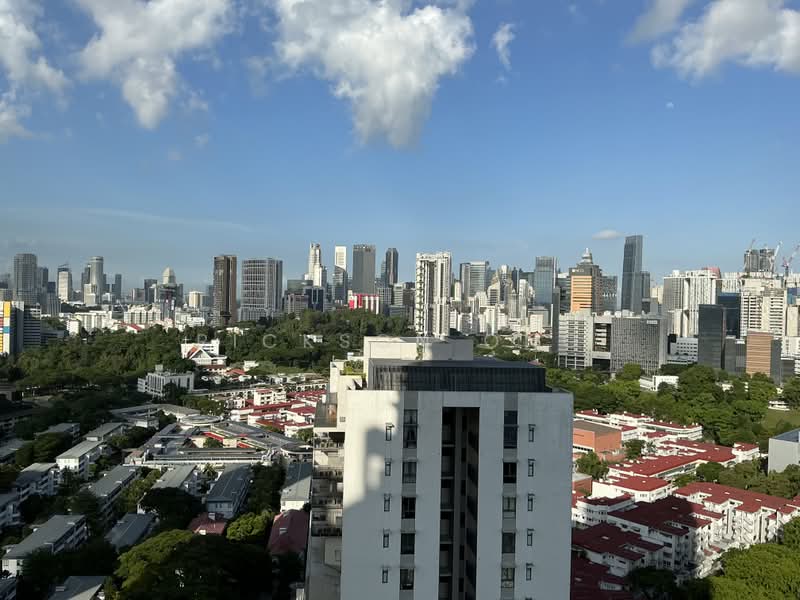 Regency Suites, 36 Kim Tian Road, 3 Bedrooms, 1,421 sqft, Apartment For Sale, by Rickson Ong, 500185892 - Exterior - PropertyGuru.com.sg