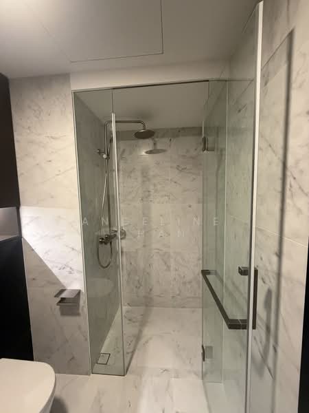 One Bernam, 1 Bernam Street, 1 Bedroom, 452 sqft, Condominium For Sale, by Angeline Chan, 500185896 - Bathroom - PropertyGuru.com.sg