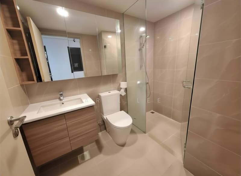 Treasure at Tampines, 57 Tampines Lane, 1 Bedroom, 463 sqft, Condominium For Sale, by Daryl Lee, 500185907 - Bathroom - PropertyGuru.com.sg