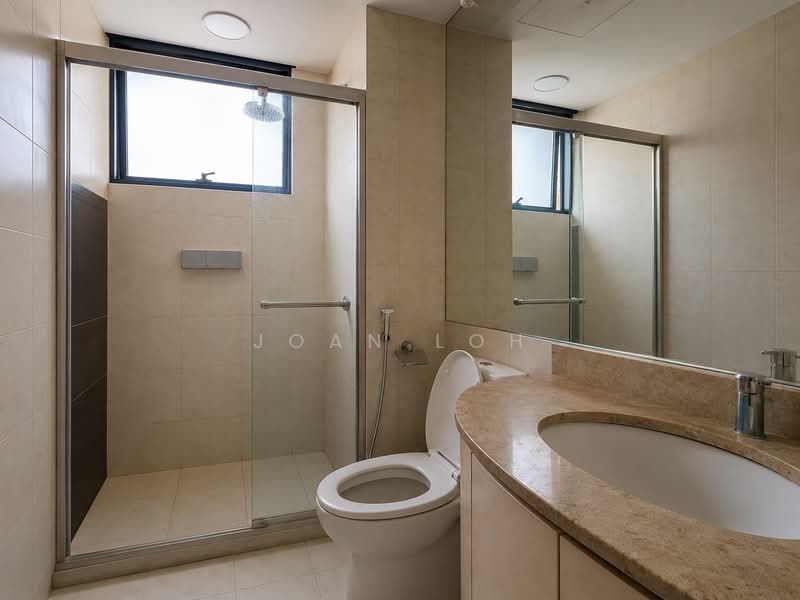 Blue Horizon, 21 West Coast Crescent, 3 Bedrooms, 1,163 sqft, Condominium For Rent, by Joan Loh, 500185908 - Bathroom - PropertyGuru.com.sg