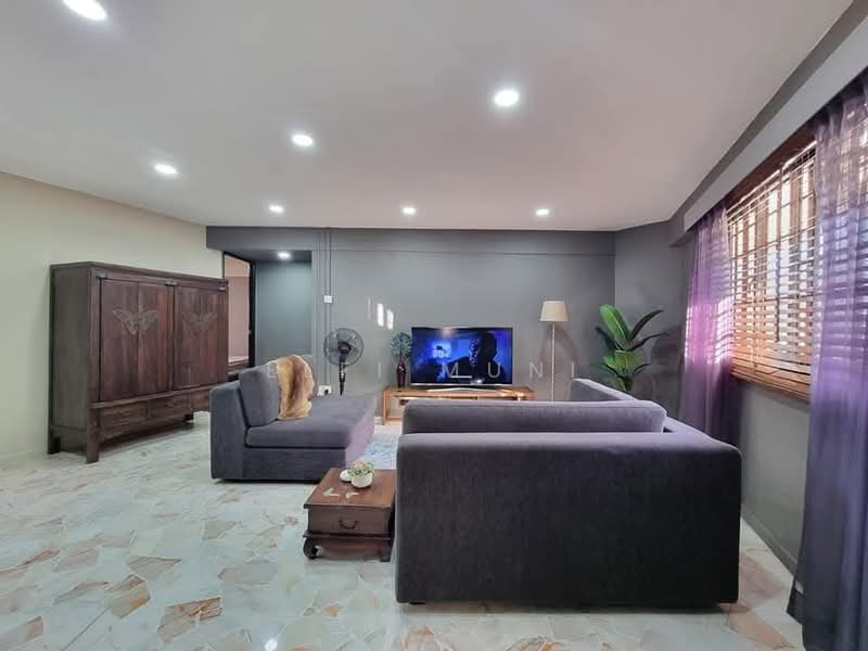 173 Ang Mo Kio Avenue 4, 173 Ang Mo Kio Avenue 4, 2 Bedrooms, 893 sqft, HDB Flat For Sale, by Elfi Muni, 500185912 - Living Room - PropertyGuru.com.sg