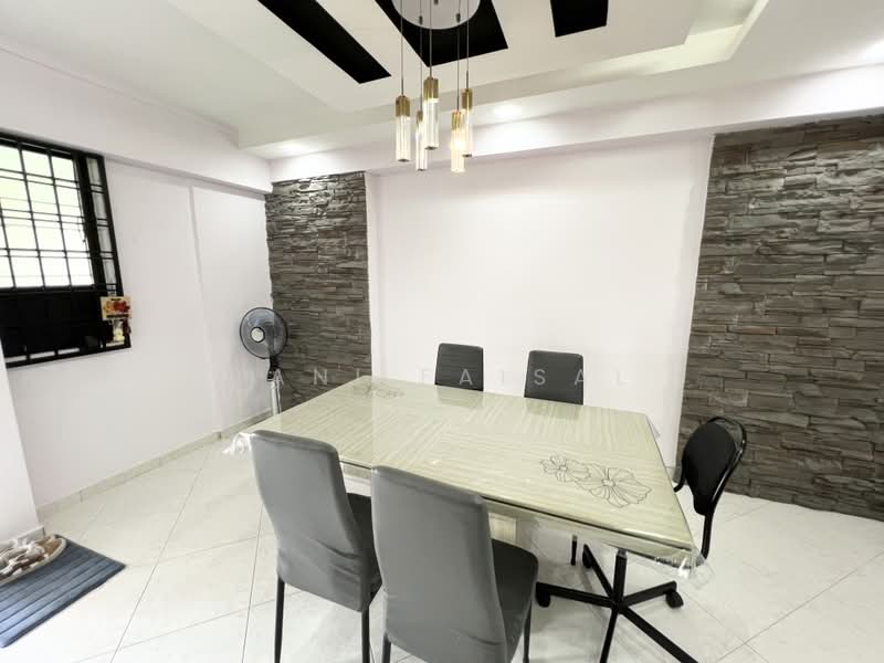 714 Woodlands Drive 70, 714 Woodlands Drive 70, 3 Bedrooms, 1,076 sqft, HDB Flat For Sale, by Sani Faisal, 500185915 - Dining Room - PropertyGuru.com.sg