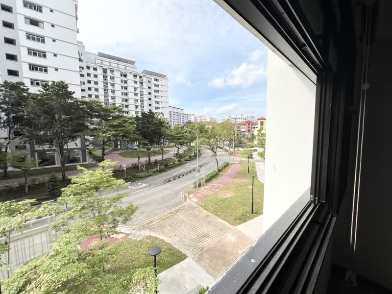 714 Woodlands Drive 70, 714 Woodlands Drive 70, 3 Bedrooms, 1,076 sqft, HDB Flat For Sale, by Sani Faisal, 500185915 - Exterior - PropertyGuru.com.sg