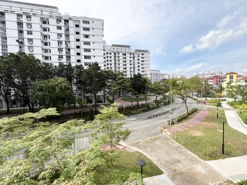 714 Woodlands Drive 70, 714 Woodlands Drive 70, 3 Bedrooms, 1,076 sqft, HDB Flat For Sale, by Sani Faisal, 500185915 - Exterior - PropertyGuru.com.sg