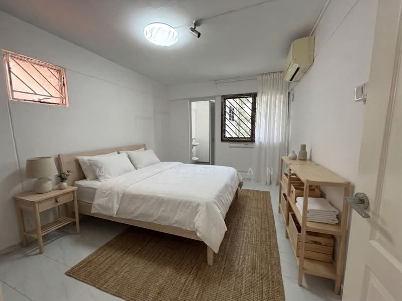 501 Hougang Avenue 8, 501 Hougang Avenue 8, 3 Bedrooms, 904 sqft, HDB Flat For Rent, by Mandy Huang, 500185950 - Bedroom - PropertyGuru.com.sg