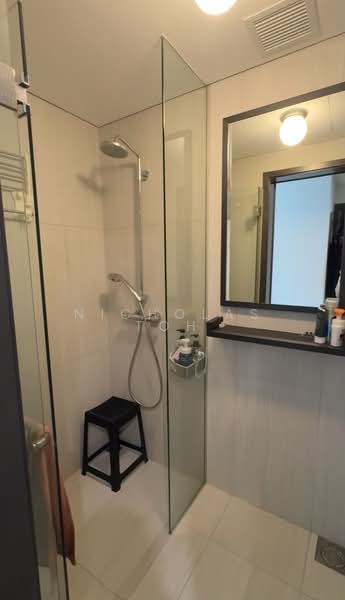 The Rise @ Oxley - Residences, 73 Oxley Rise, 2 Bedrooms, 646 sqft, Apartment For Sale, by Nicholas Toh, 500185952 - Bathroom - PropertyGuru.com.sg