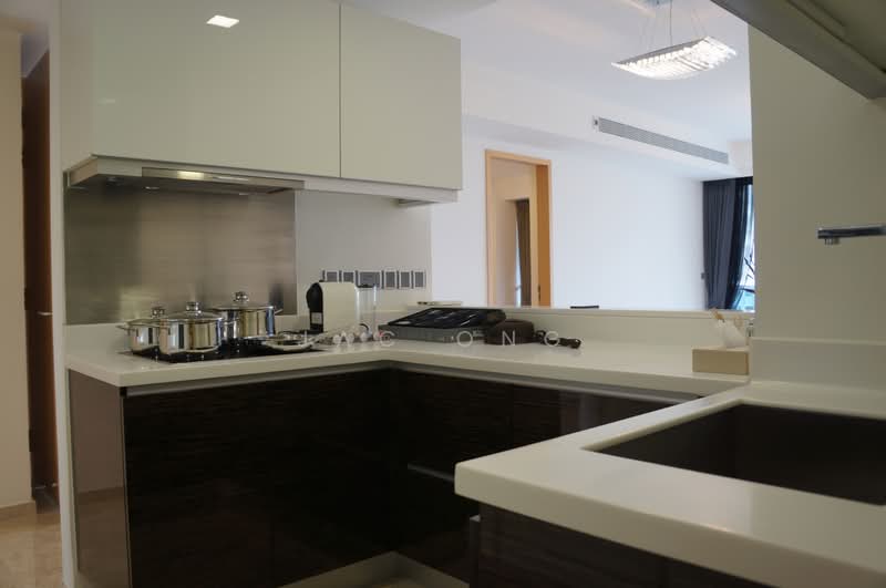 Marina Bay Suites, 3 Central Boulevard, 3 Bedrooms, 1,604 sqft, Apartment For Sale, by Jac Ong, 500185971 - Kitchen - PropertyGuru.com.sg
