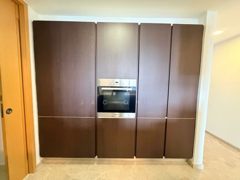 Marina Bay Suites, 3 Central Boulevard, 3 Bedrooms, 1,604 sqft, Apartment For Sale, by Jac Ong, 500185971 - Kitchen - PropertyGuru.com.sg