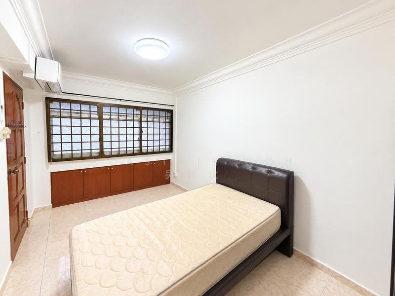 280 Toh Guan Road, 280 Toh Guan Road, Boon Lay / Jurong / Tuas, 3 Bedrooms, 968 sqft, HDB Flat For Rent, by Alastair Goh 吴利汶, 500185976 - Bedroom - PropertyGuru.com.sg