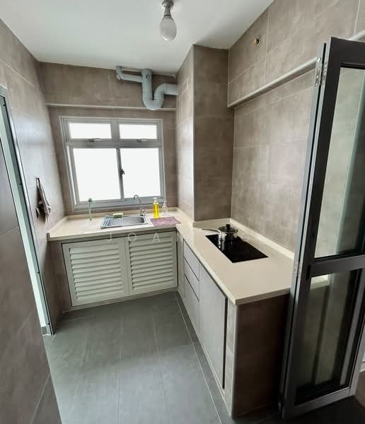 174A Hougang Avenue 1, 174A Hougang Avenue 1, 2 Bedrooms, 710 sqft, HDB Flat For Rent, by Joan Ng, 500185993 - PropertyGuru.com.sg