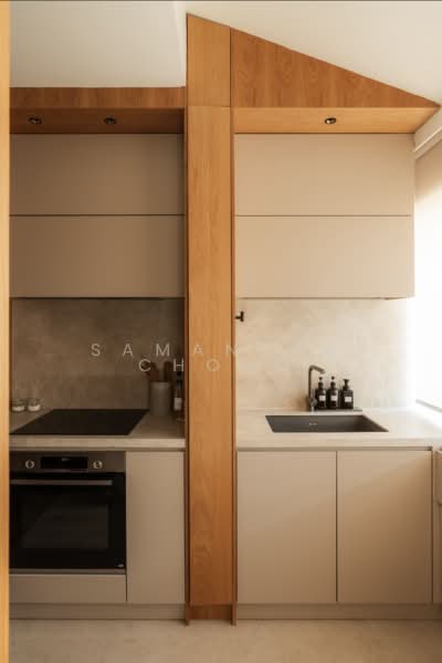 Rare Beautifully Renovated Walk-Up! 1KM to Tao Nan, Tanjong Katong and CHIJ!, Sea Avenue, 3 Bedrooms, 1,615 sqft, Walk-up Apartment For Sale, by Samantha Chong, 500185995 - Kitchen - PropertyGuru.com.sg
