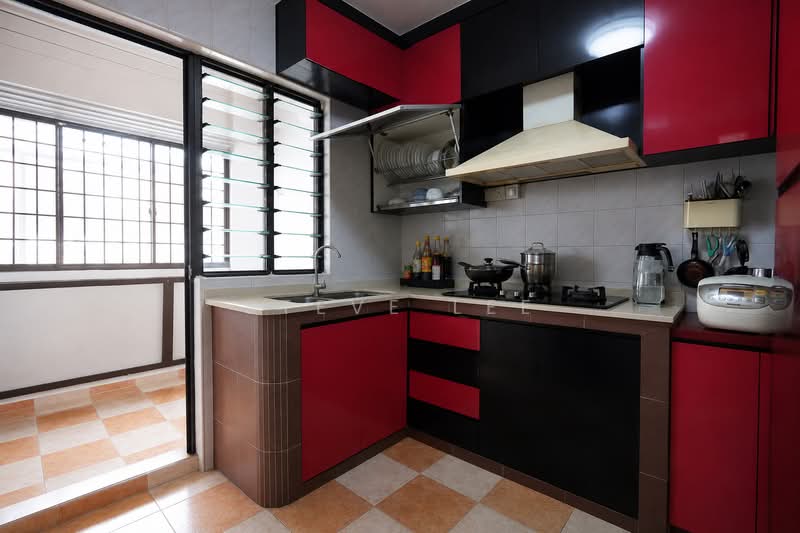 322 Sembawang Close, 322 Sembawang Close, 3 Bedrooms, 1,087 sqft, HDB Flat For Sale, by Steve Lee, 500186001 - Kitchen - PropertyGuru.com.sg
