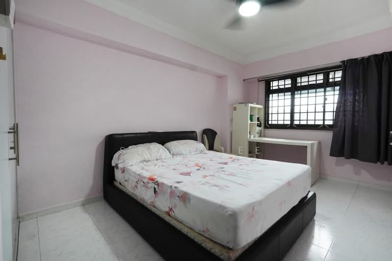 322 Sembawang Close, 322 Sembawang Close, 3 Bedrooms, 1,087 sqft, HDB Flat For Sale, by Steve Lee, 500186001 - Bedroom - PropertyGuru.com.sg