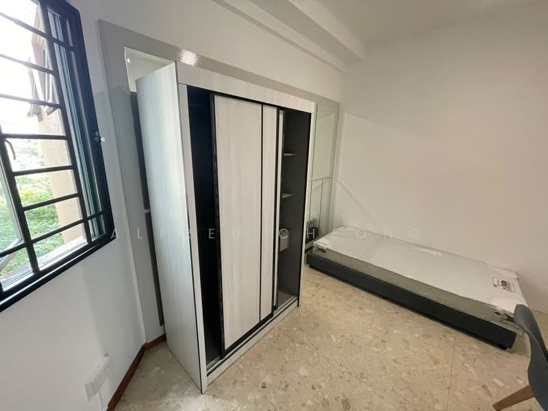 Summerdale, 2 Boon Lay Drive, Room Rental, 150 sqft, Condominium For Rent, by Alfred Cheong, 500186003 - Bedroom - PropertyGuru.com.sg