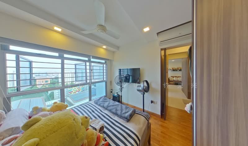 289B Punggol Place, 289B Punggol Place, 2 Bedrooms, 753 sqft, HDB Flat For Sale, by Adrian Hui 许光兴, 500186005 - Bedroom - PropertyGuru.com.sg