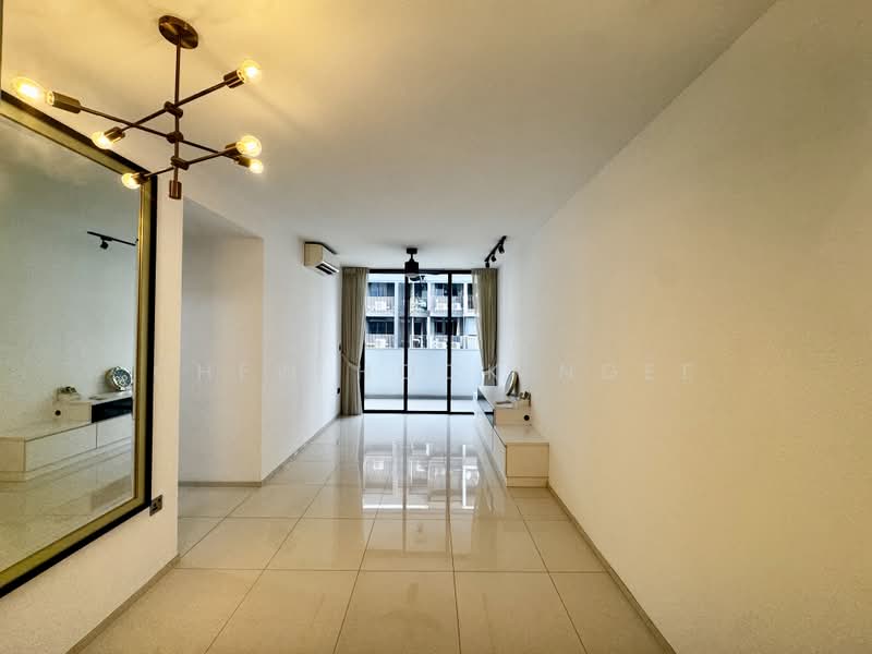 The Wisteria, 590 Yishun Ring Road, 3 Bedrooms, 999 sqft, Condominium For Sale, by Chew Hock Ngee, 500186006 - Living Room - PropertyGuru.com.sg