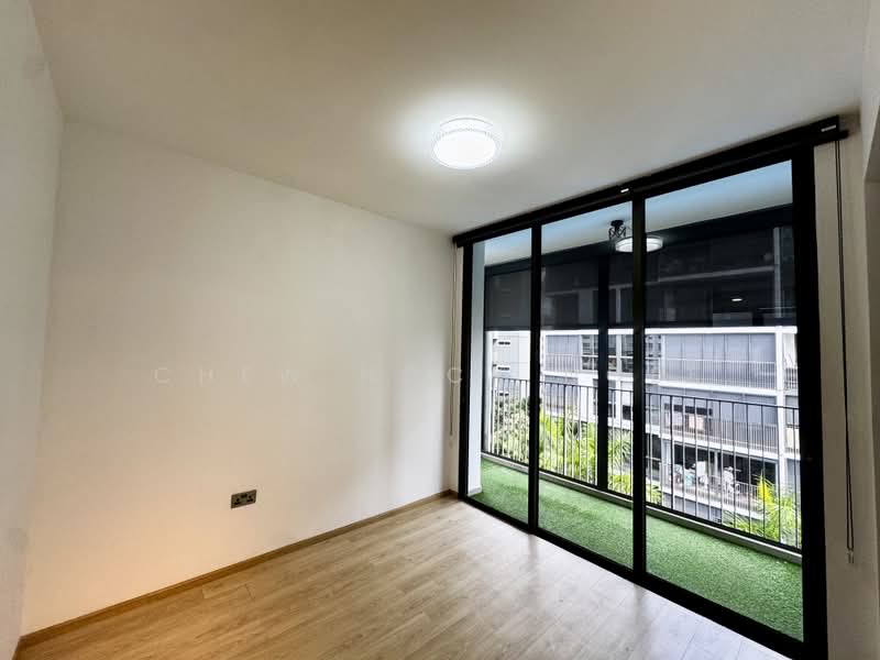 The Wisteria, 590 Yishun Ring Road, 3 Bedrooms, 999 sqft, Condominium For Sale, by Chew Hock Ngee, 500186006 - Balcony - PropertyGuru.com.sg
