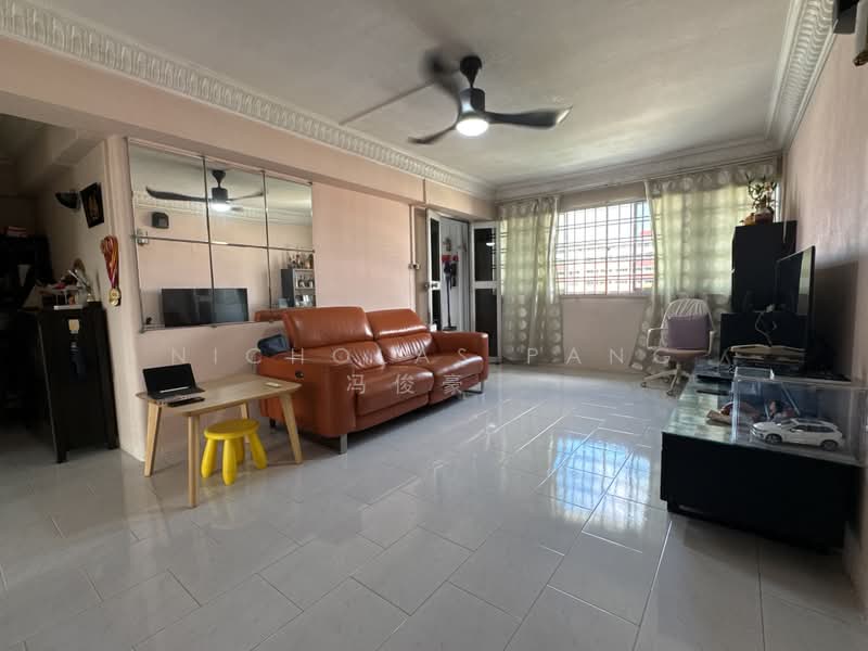 440 Pasir Ris Drive 4, 440 Pasir Ris Drive 4, 3 Bedrooms, 1,152 sqft, HDB Flat For Sale, by Nicholas Pang 冯俊豪 , 500186013 - Living Room - PropertyGuru.com.sg
