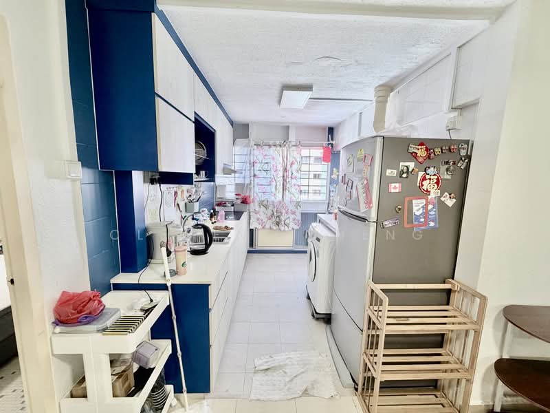 4 Queen's Road, 4 Queen's Road, 2 Bedrooms, 678 sqft, HDB Flat For Rent, by Clement Cheng, 500186015 - Kitchen - PropertyGuru.com.sg