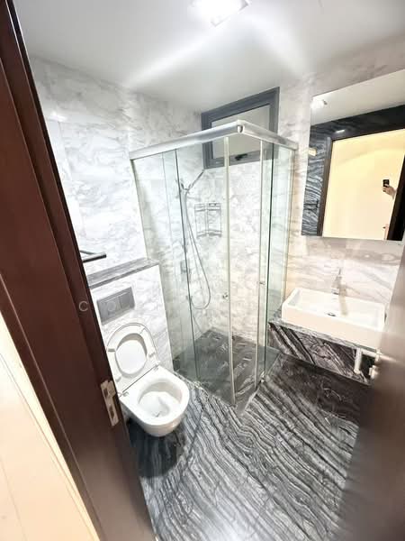 iResidences, 20 Irrawaddy Road, Room Rental, 100 sqft, Condominium For Rent, by Ling, 500186024 - Bathroom - PropertyGuru.com.sg