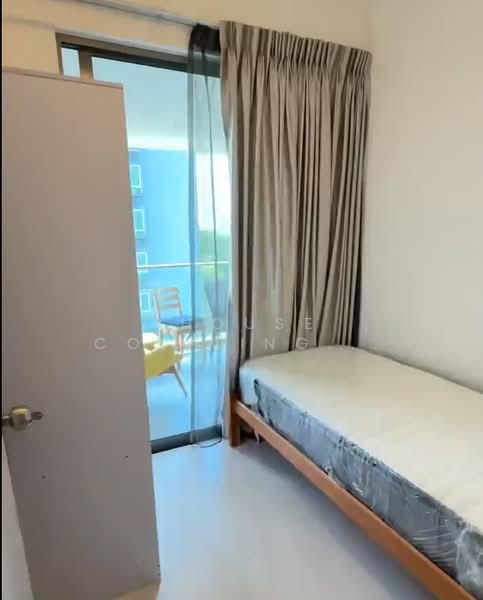 iResidences, 20 Irrawaddy Road, Room Rental, 100 sqft, Condominium For Rent, by Ling, 500186024 - Bedroom - PropertyGuru.com.sg