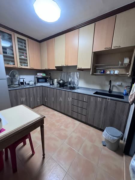 298D Compassvale Street, 298D Compassvale Street, 4 Bedrooms, 1,227 sqft, HDB Flat For Rent, by William Ling, 500186033 - Kitchen - PropertyGuru.com.sg