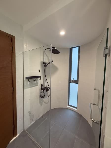 Double Bay Residences, 19B Simei Street 4, 3 Bedrooms, 1,313 sqft, Condominium For Rent, by Jae Lim, 500186034 - Bathroom - PropertyGuru.com.sg