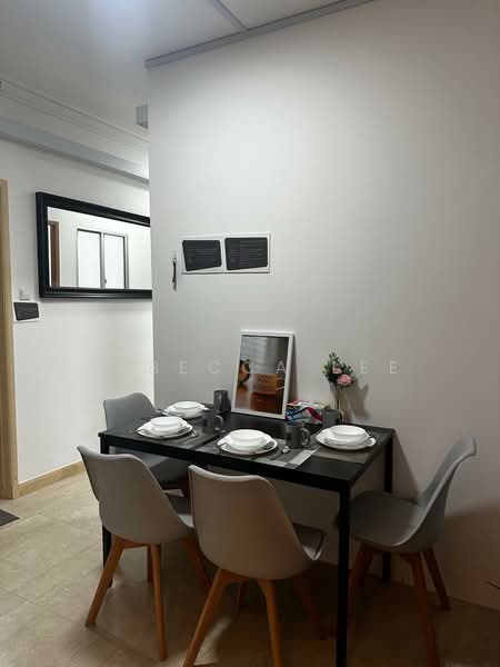 Heritage View, 10 Dover Rise, Room Rental, 300 sqft, Condominium For Rent, by Rebecca Lee, 500186035 - Dining Room - PropertyGuru.com.sg