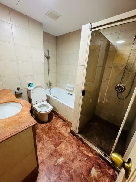 Heritage View, 10 Dover Rise, Room Rental, 300 sqft, Condominium For Rent, by Rebecca Lee, 500186035 - Bathroom - PropertyGuru.com.sg