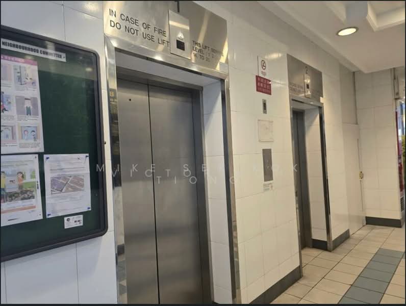 Fook Hai Building, 150 South Bridge Road, 764 sqft, Office For Rent, by Mike Sek Kok Tiong, 500186048 - Corridor - CommercialGuru.com.sg