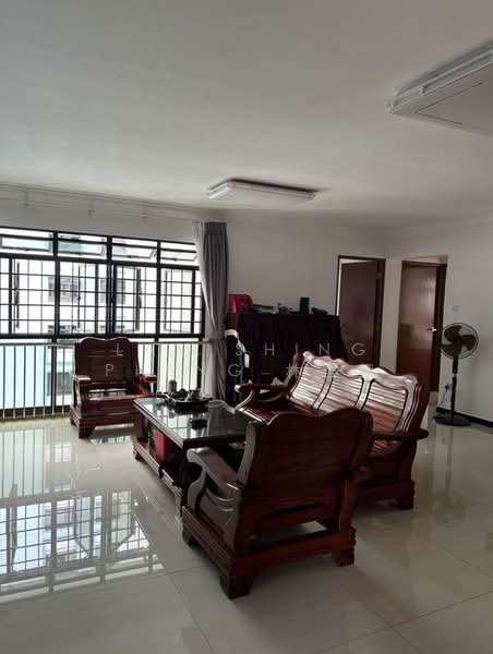 268B Boon Lay Drive, 268B Boon Lay Drive, 3 Bedrooms, 1,184 sqft, HDB Flat For Sale, by Lam Shing Pheng 林杏频, 500186050 - Living Room - PropertyGuru.com.sg