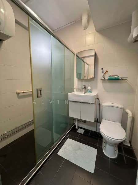 29 Marine Crescent, 29 Marine Crescent, 3 Bedrooms, 1,292 sqft, HDB Flat For Sale, by Alvin Toh, 500186056 - Bathroom - PropertyGuru.com.sg