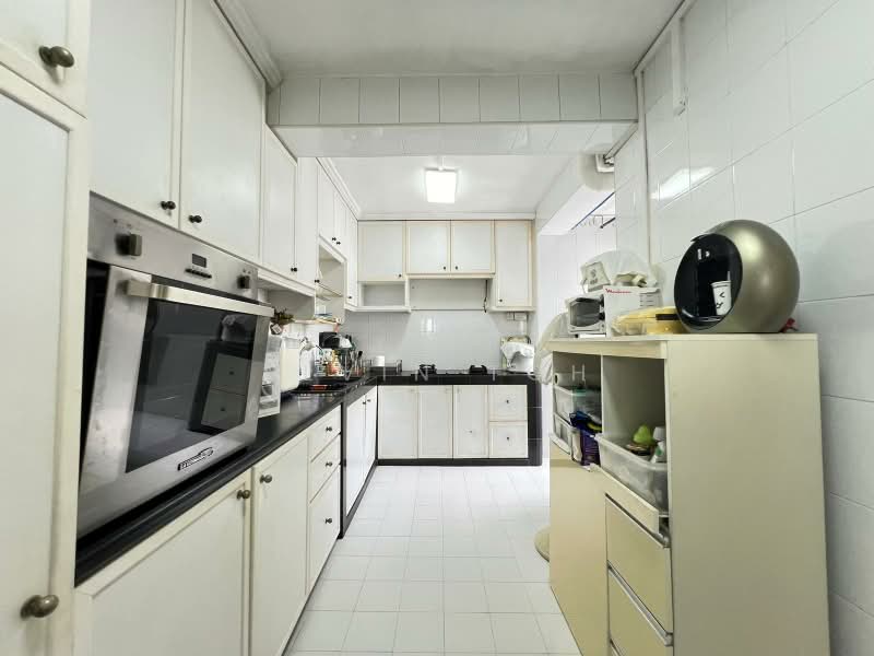 29 Marine Crescent, 29 Marine Crescent, 3 Bedrooms, 1,292 sqft, HDB Flat For Sale, by Alvin Toh, 500186056 - Kitchen - PropertyGuru.com.sg