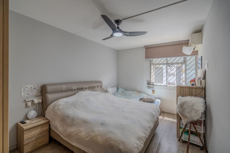 814 Tampines Street 81, 814 Tampines Street 81, 3 Bedrooms, 1,119 sqft, HDB Flat For Sale, by Thomas Lim, 500186059 - Bedroom - PropertyGuru.com.sg