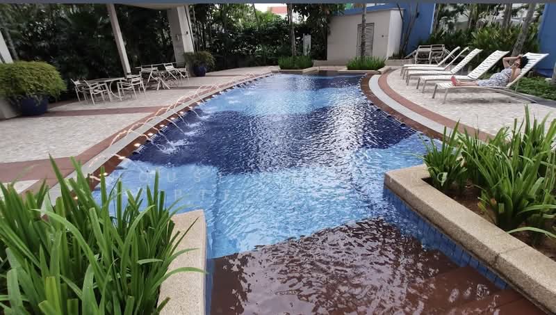 Kerrisdale, 30 Sturdee Road, Room Rental, 100 sqft, Condominium For Rent, by Ling, 500186071 - Pool - PropertyGuru.com.sg